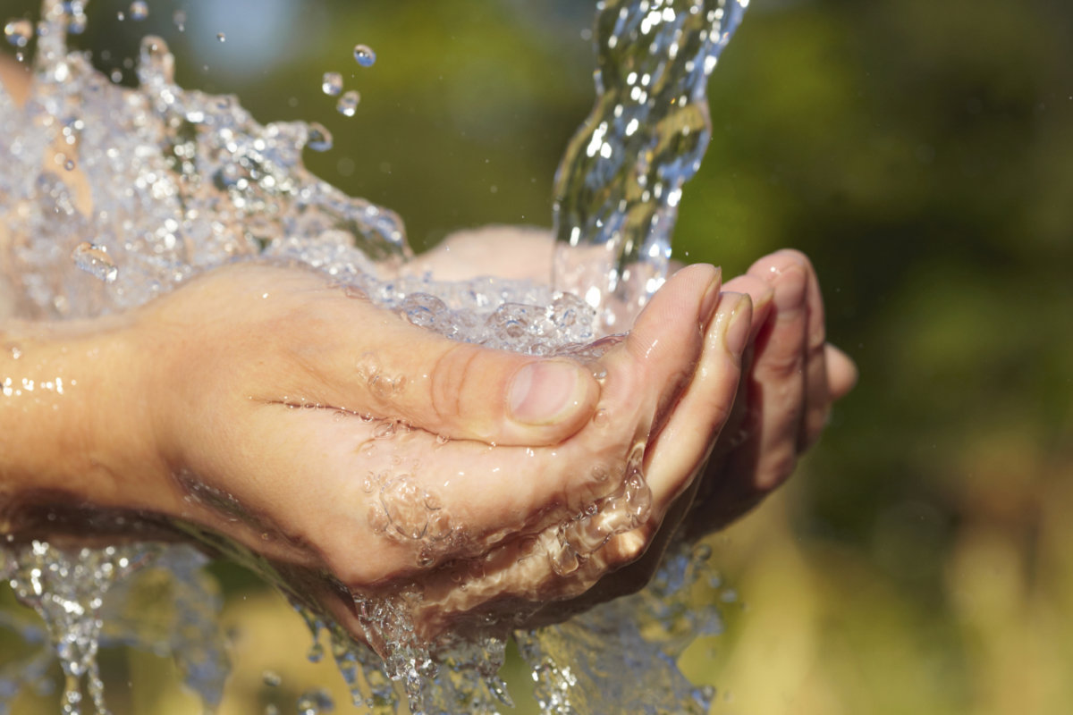 Giornata mondiale dell’acqua, il presidente Bardi: “Preservare questo bene prezioso”