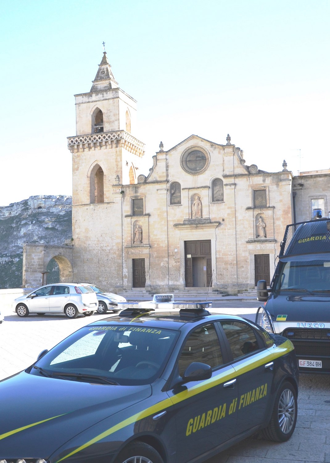 Tre guide turistiche abusive denunciate a Matera dalla Guardia di Finanza