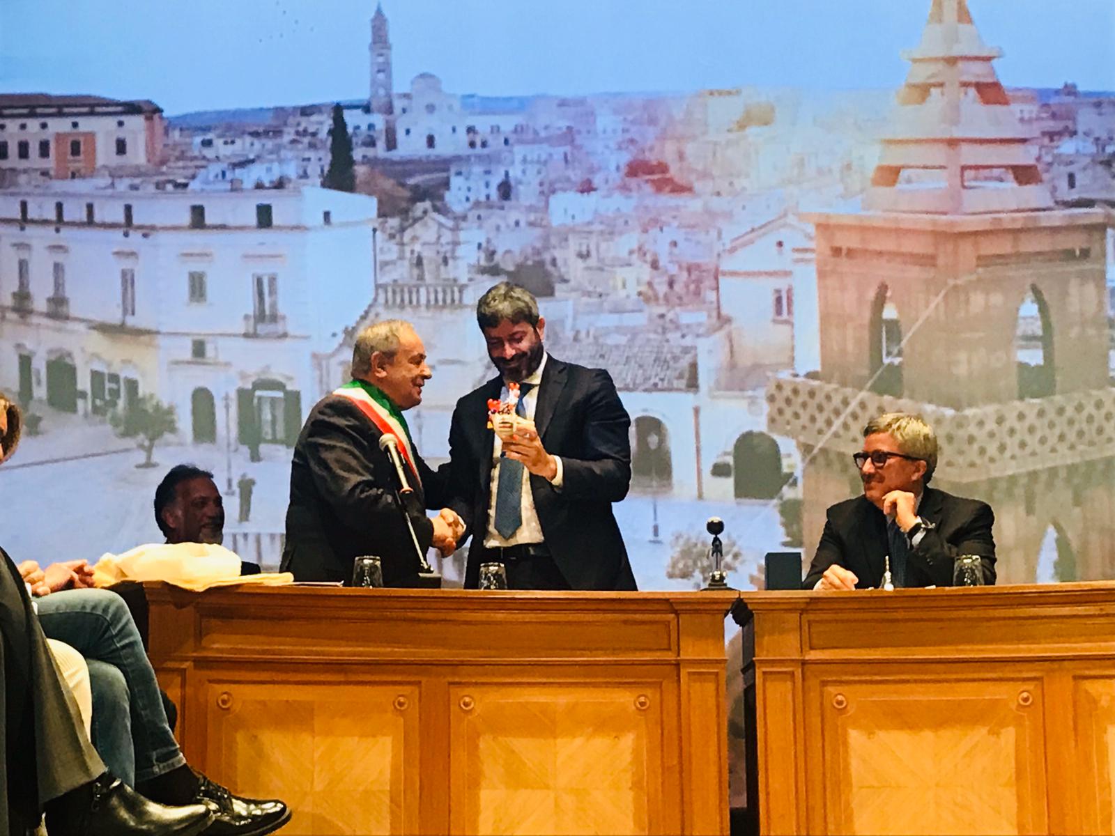 Il Presidente della Camera, Roberto Fico, a Matera in consiglio comunale. L’intervento del Sindaco Raffaello de Ruggieri