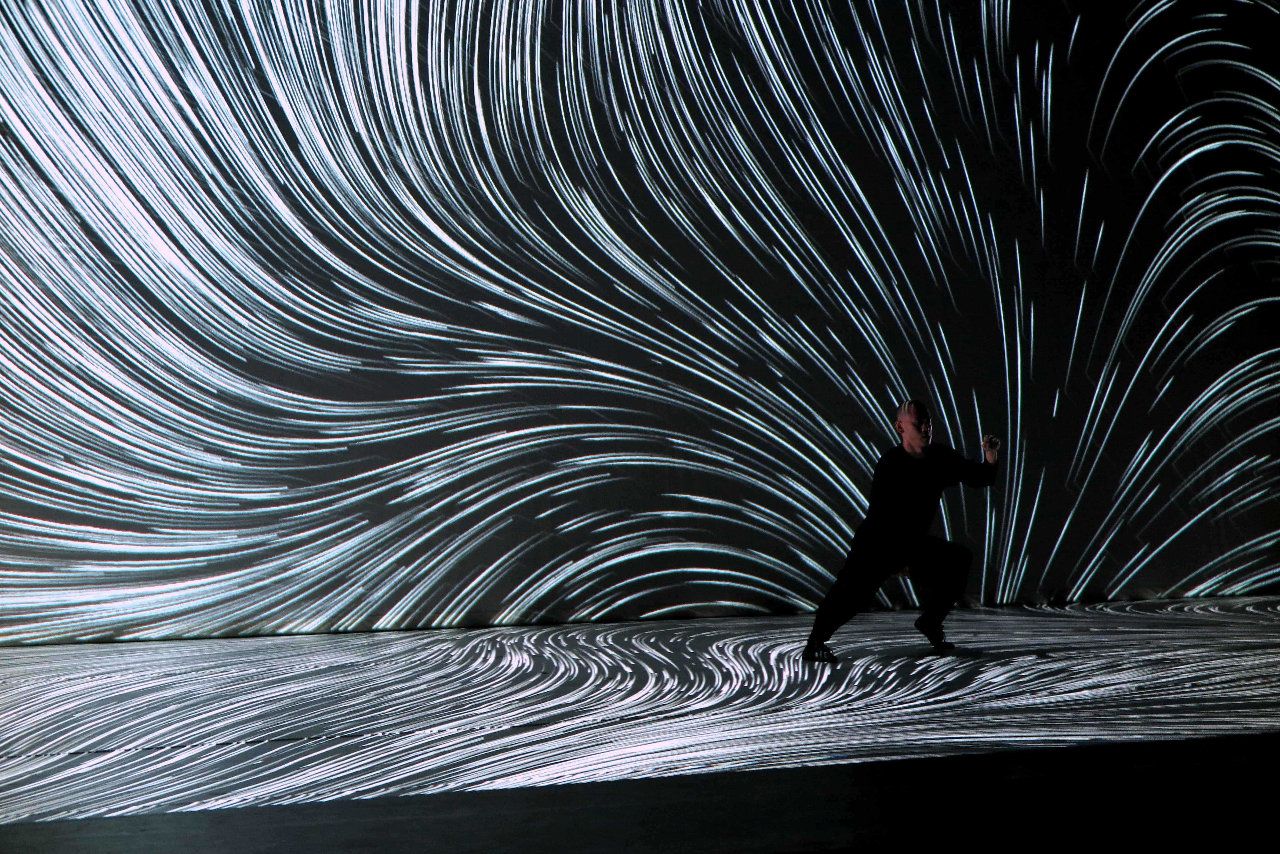 Matera 2019, la performance “Intensional Particle” con l’artista giapponese Hiroaki Umeda