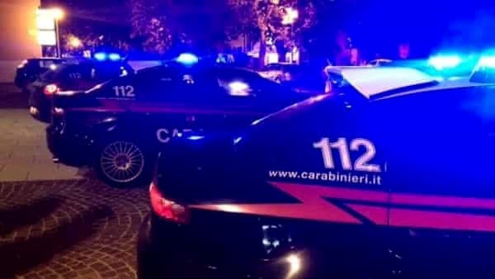 Sfocia in una rissa violentissima il litigio tra rivali in amore: a Montescaglioso i Carabinieri arrestano sette persone e ne denunciano una