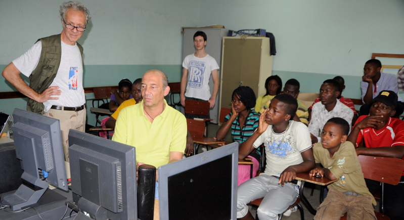 Gemellaggio tra il laboratorio multimediale di Maputo e il Liceo Artistico di Matera