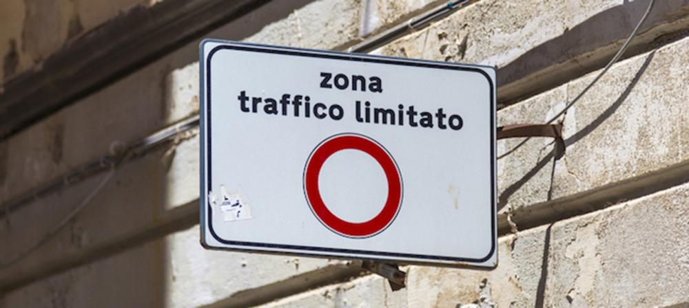 Ztl cittadine a Matera, pass temporanei per chi ha necessità di assistere familiari. Sospese le linee bus “Belvedere” e “Sassi” nei fine settimana