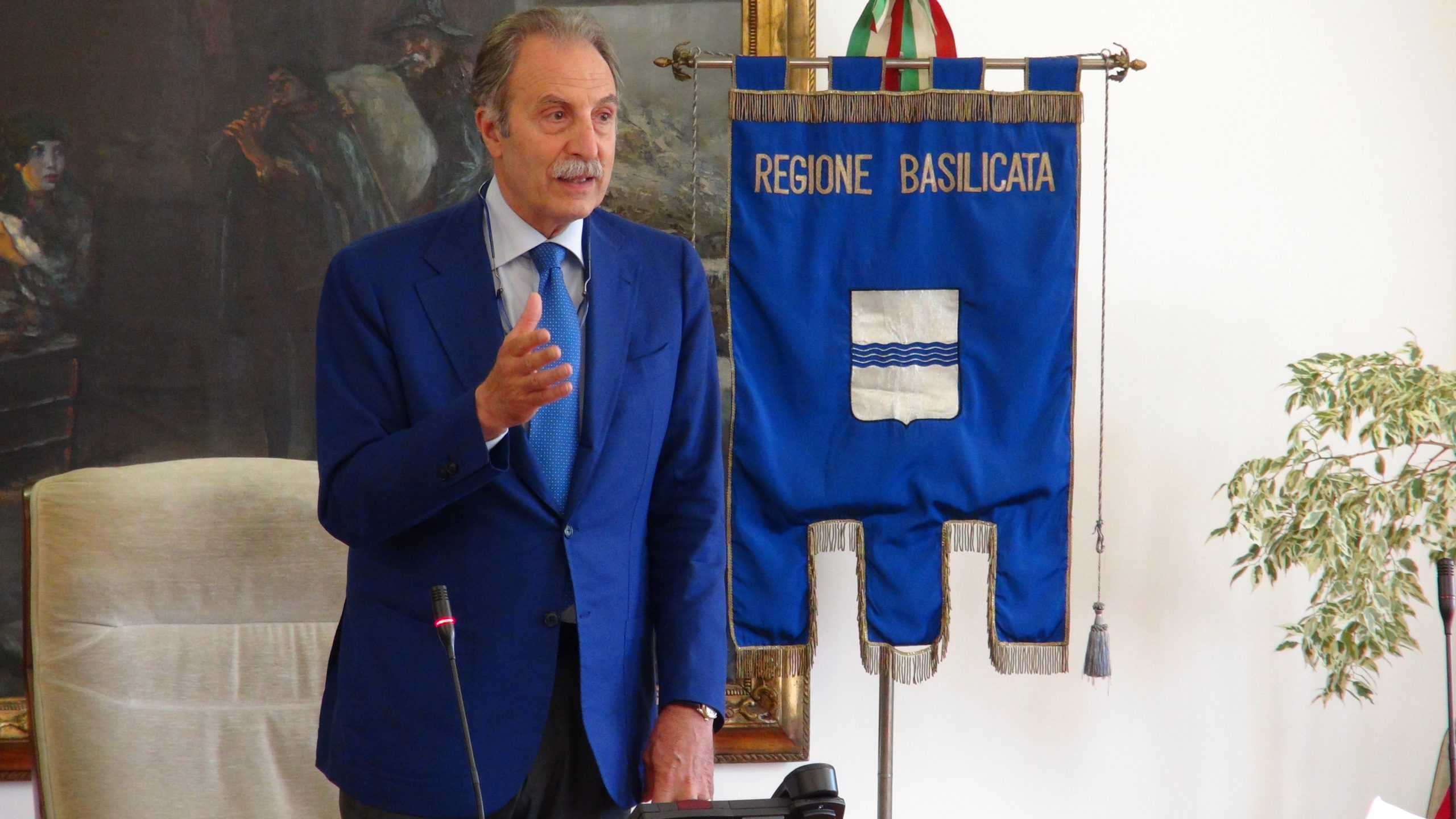Covid-19 in Basilicata, il presidente Bardi ha emanato l’ordinanza n. 43.