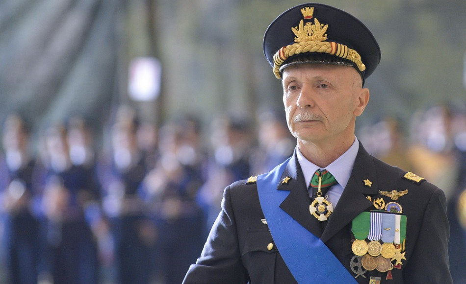 Covid-19, il Generale Vecciarelli: “Orgoglioso dell’impegno e della professionalità delle Forze Armate”