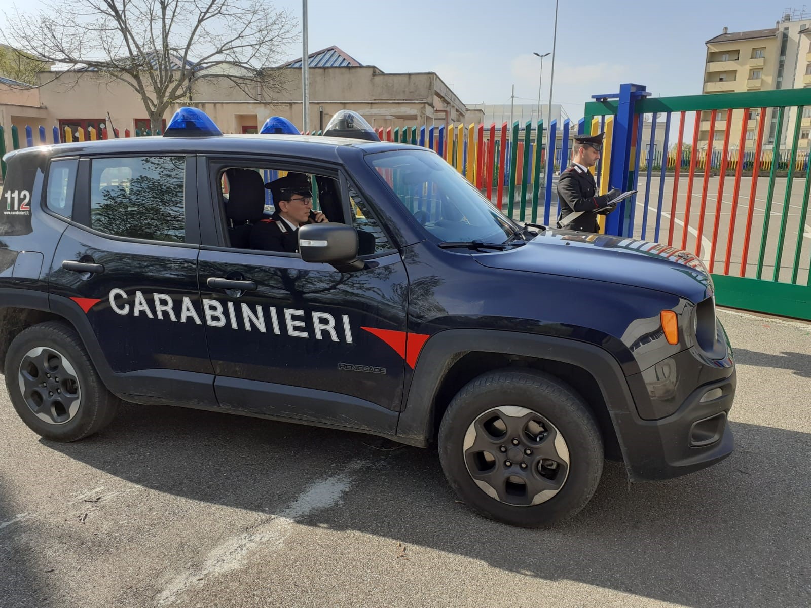 Dissidi condominiali, minacciano di morte i vicini di casa. Due uomini denunciati dai Carabinieri a Montescaglioso