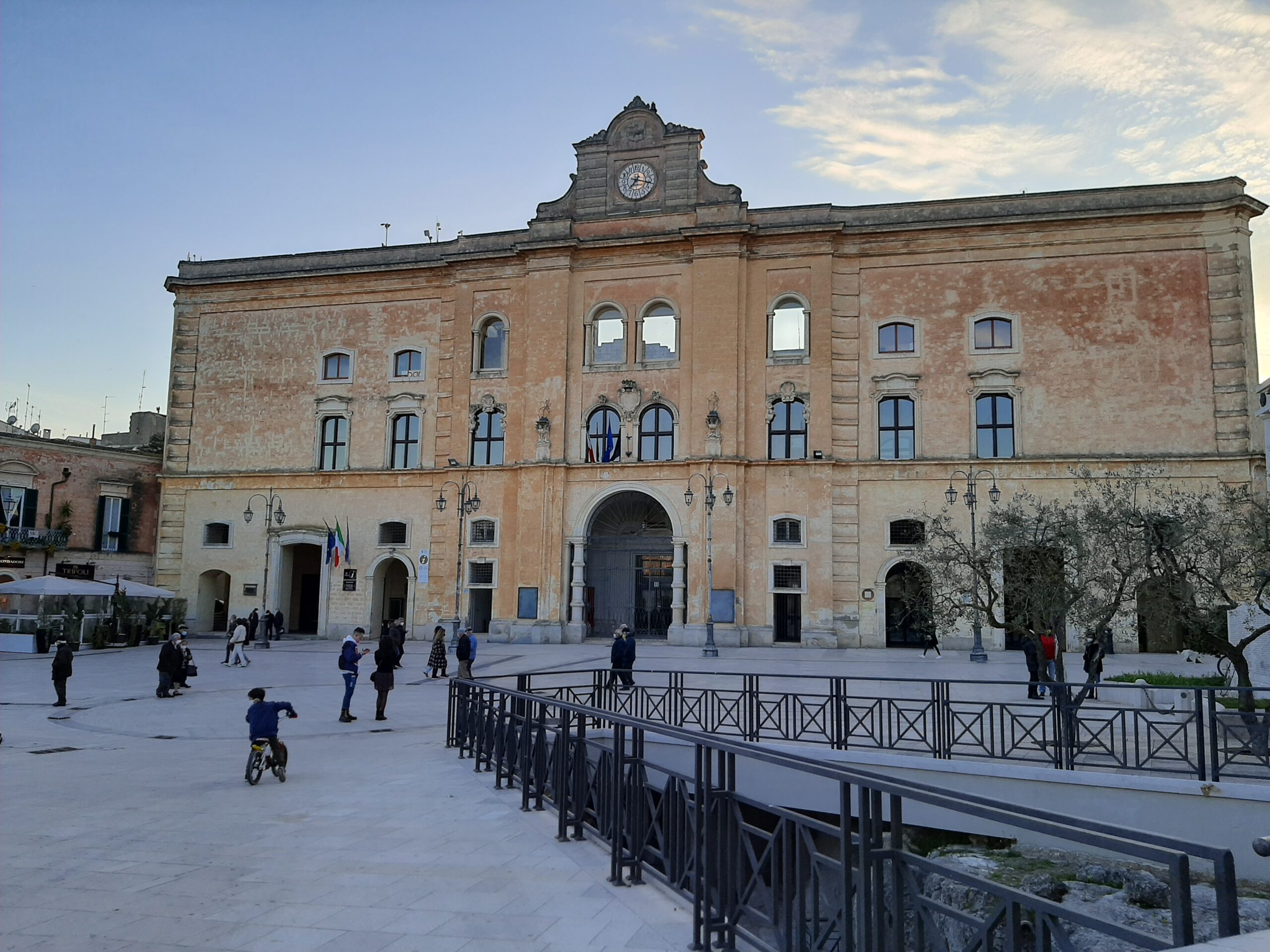 Da Amabili Confini un appello e una raccolta firme per scongiurare la possibile chiusura della Biblioteca provinciale “T. Stigliani” di Matera