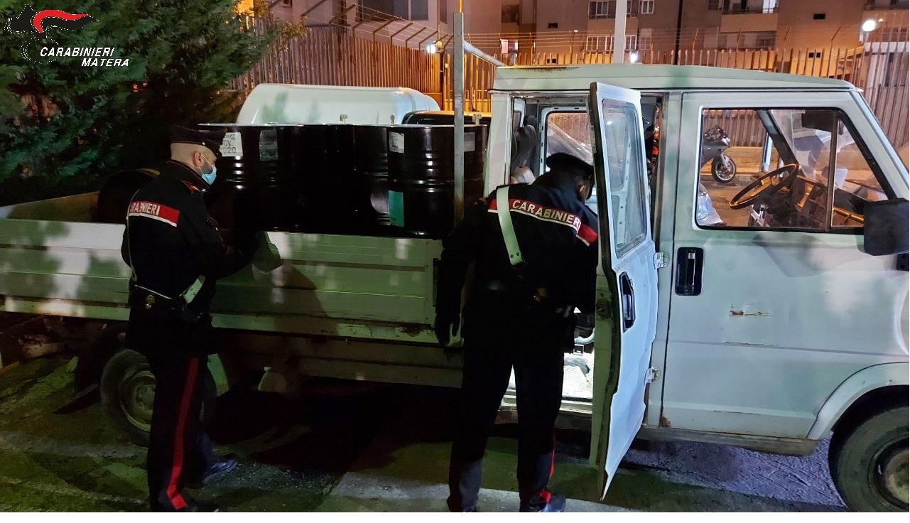 Furti nelle aziende agricole del Materano, i Carabinieri di Policoro recuperano un veicolo rubato