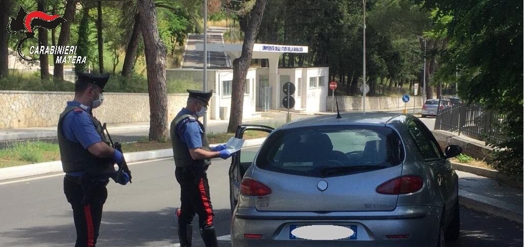 Matera, alla guida con un tasso alcolemico di quasi cinque volte superiore al limite consentito. 44enne denunciato dai Carabinieri