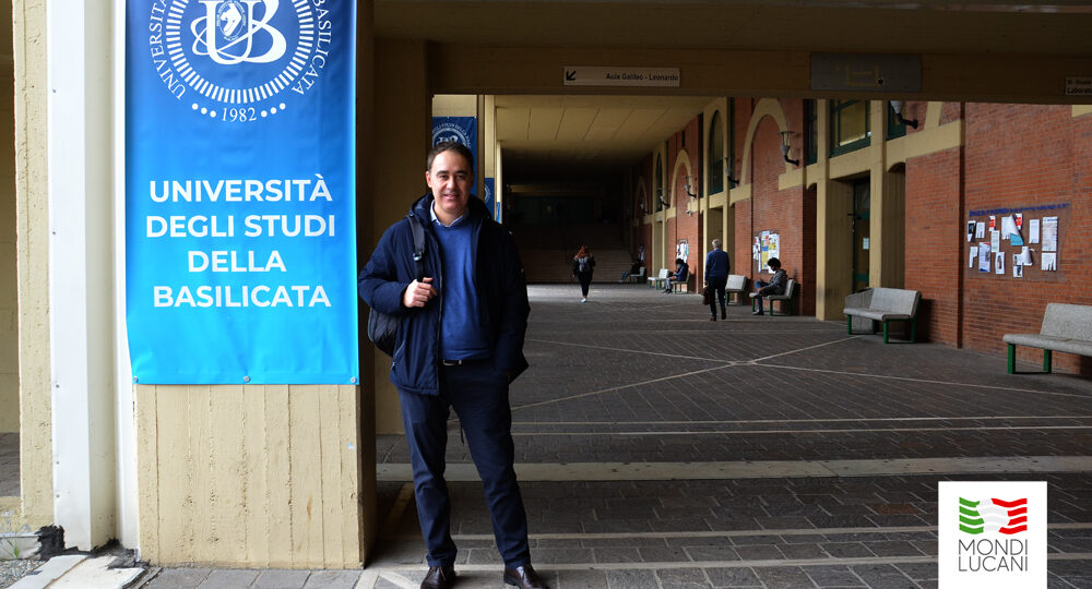 Mondi Lucani: al via gli incontri con gli studenti dell’Università degli Studi di Basilicata. Enrico Carretta premiato Mondi Lucani 2021