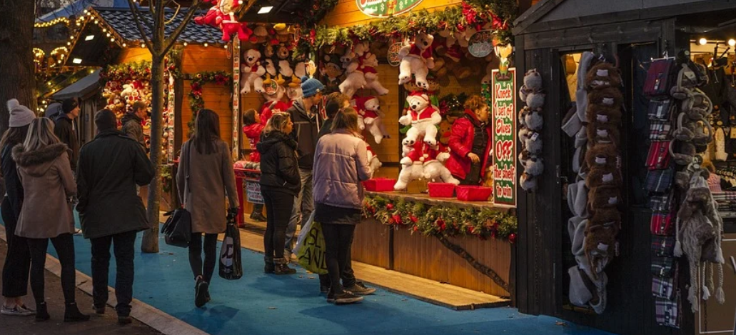 Montescaglioso, l’Amministrazione comunale invita  le attività commerciali a partecipare ai mercatini di Natale