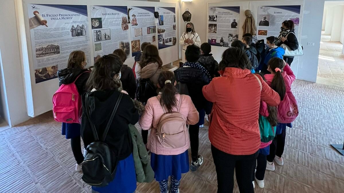 Matera, chiude la mostra “Pianeta Pandemia”, circa 6mila i visitatori. Grande partecipazione delle scuole al percorso educativo e didattico