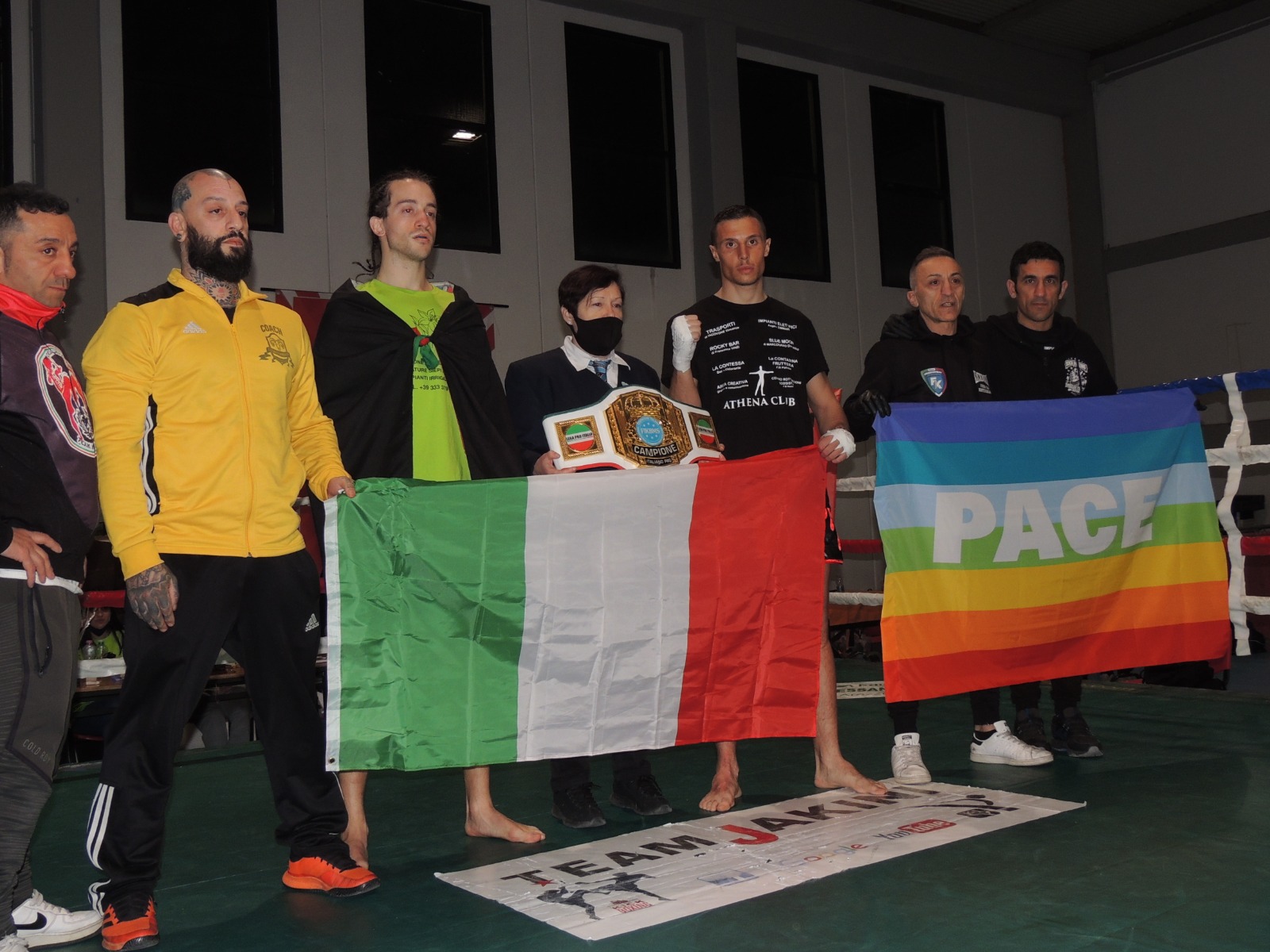 Titolo Italiano Pro di Kickboxing specialità K-1, ottimo l’incontro del montese Michele Dichio ma i giudici premiano Copelli. Il maestro Tralli: “Aspettiamo la rivincita”