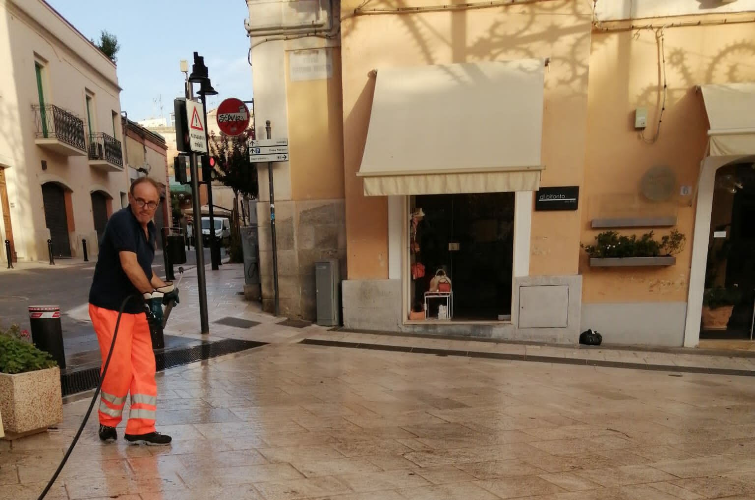 Festa della Bruna: a Matera interventi aggiuntivi relativi alla pulizia delle strade, intenso anche il lavoro della Polizia locale e della Protezione Civile comunale con il C.O.C.