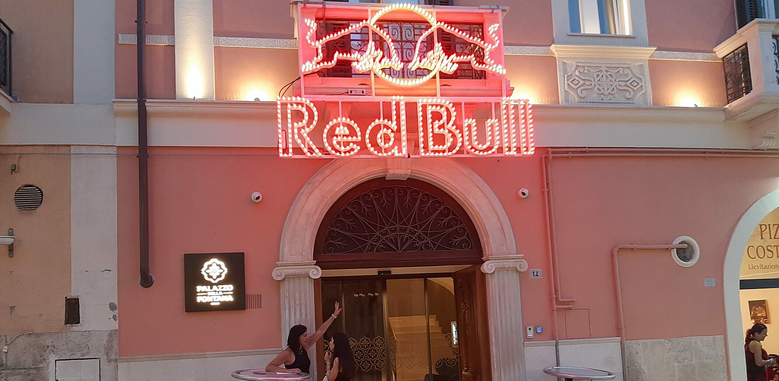 La forza del brand Red Bull e la raffinatezza di Palazzo della Fontana: evento unico a Matera