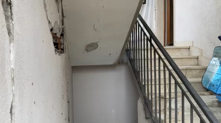 Bernalda, esplode bomba carta sulle scale di una palazzina. Indagano i Carabinieri