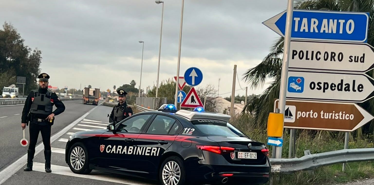Policoro: 40enne arrestato dai Carabinieri. Si era introdotto all’interno di locali comunali per sottrarre denaro e attrezzature