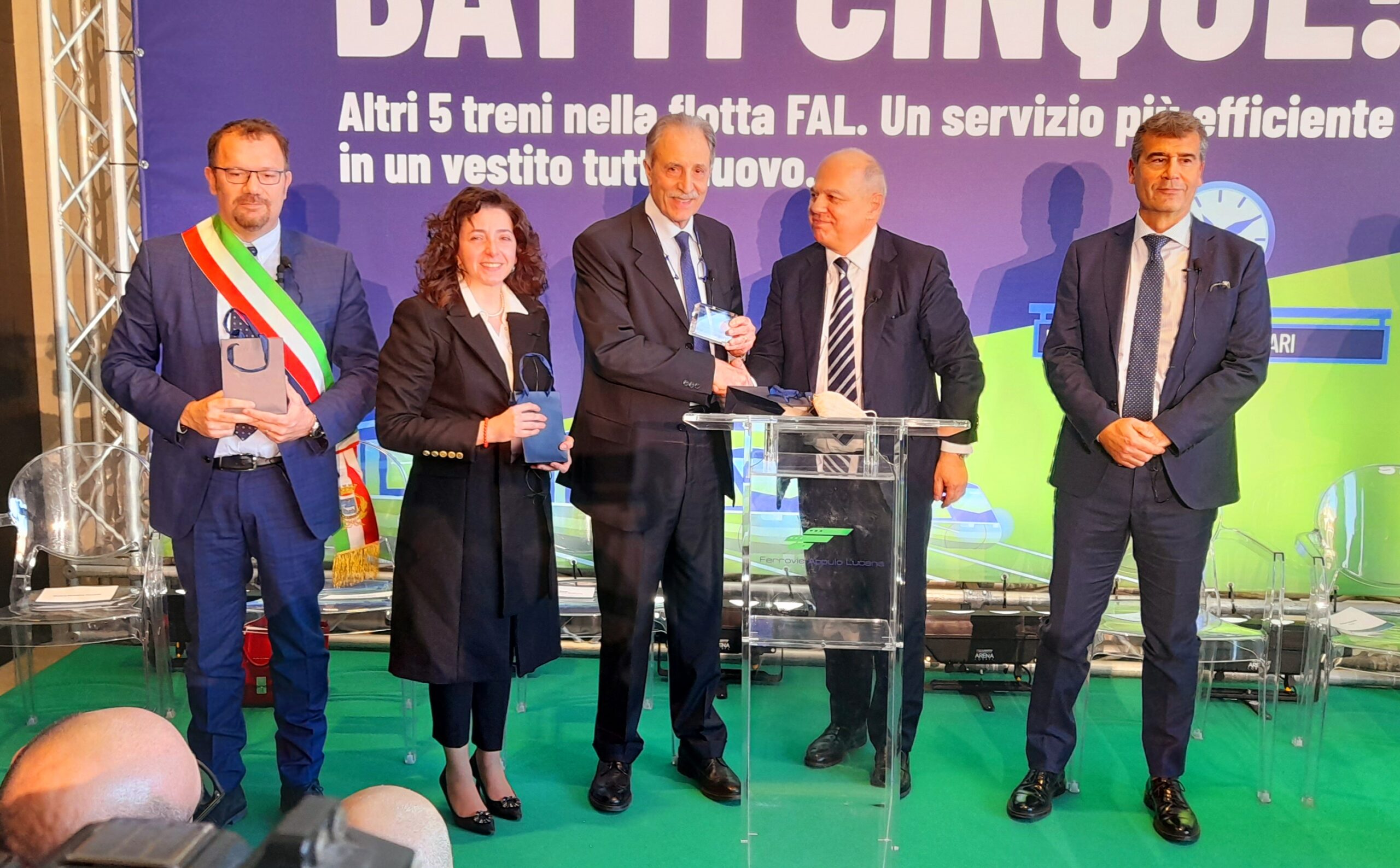 Inaugurato nella Città dei Sassi il nuovo treno in servizio sulla linea Bari-Matera