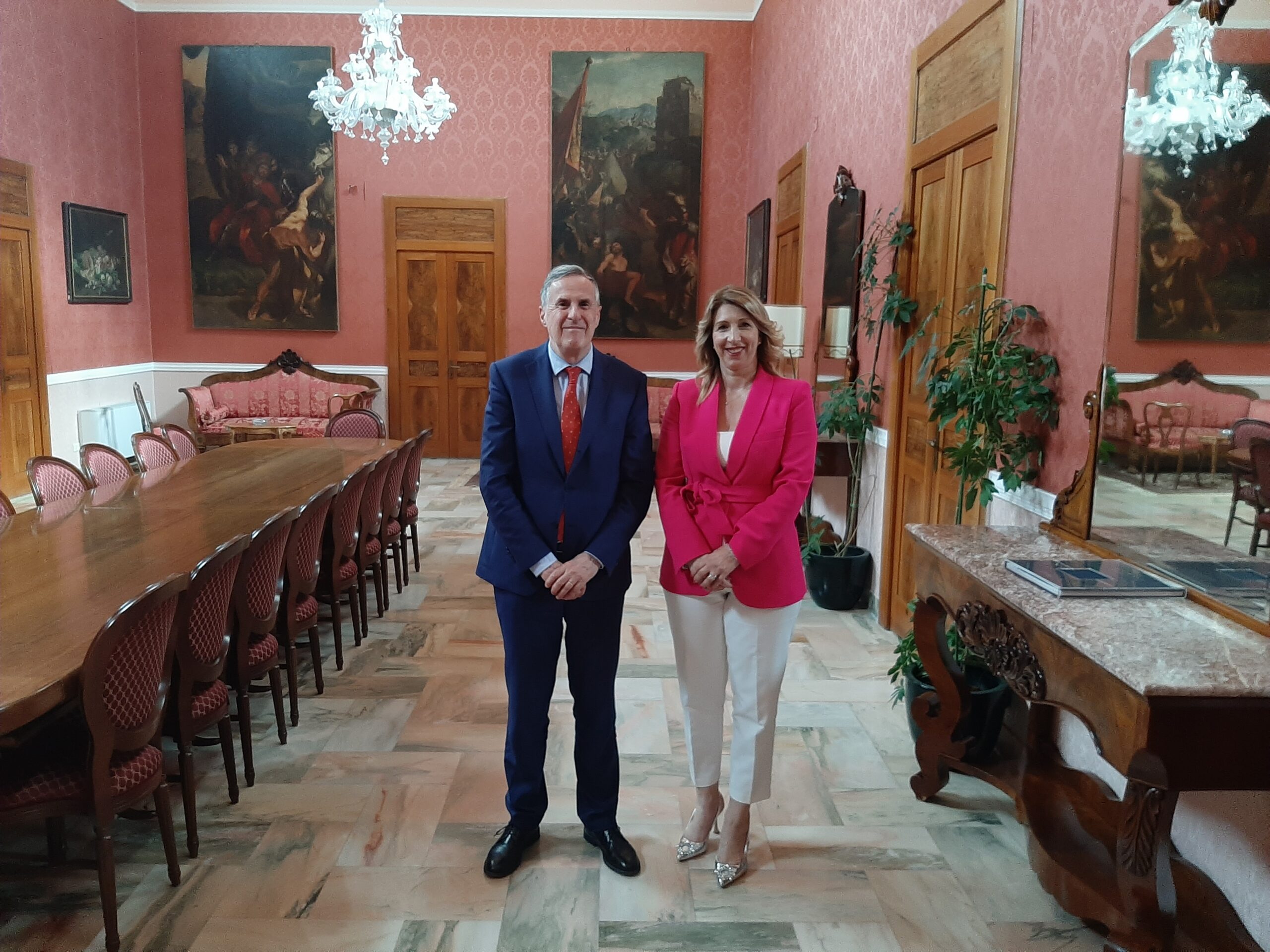 Il Prefetto Copponi incontra la Consigliera di parità di genere della Provincia di Matera, Prof.ssa Emiliana Lisanti