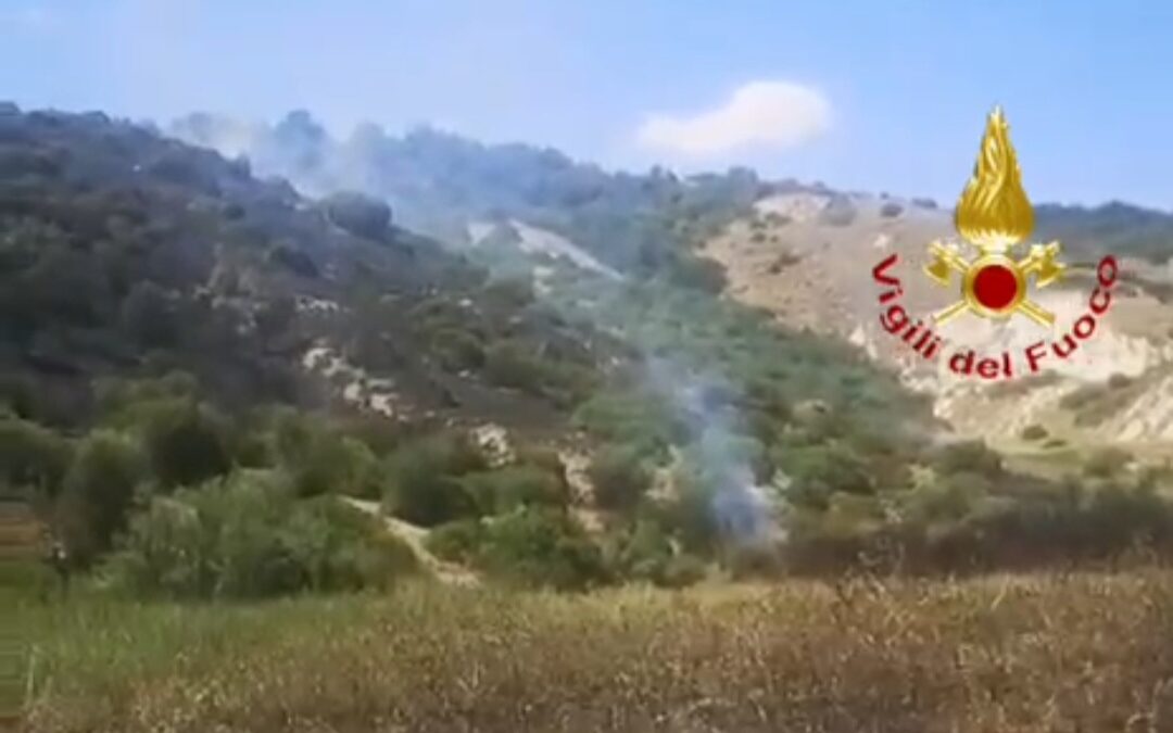 Matera e provincia, numerosi interventi dei Vigili del fuoco per incendi