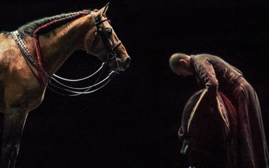 Bartabas si racconta attraverso le storie dei cavalli della sua vita: finalmente in Italia il suo libro “Da un cavallo all’altro”
