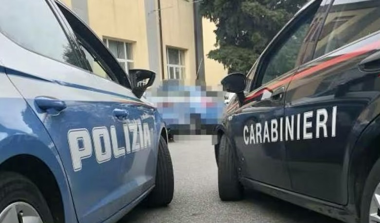 Resistenza a pubblico ufficiale, lesioni, minacce gravi e danneggiamento: un uomo arrestato a Matera da Polizia e Carabinieri