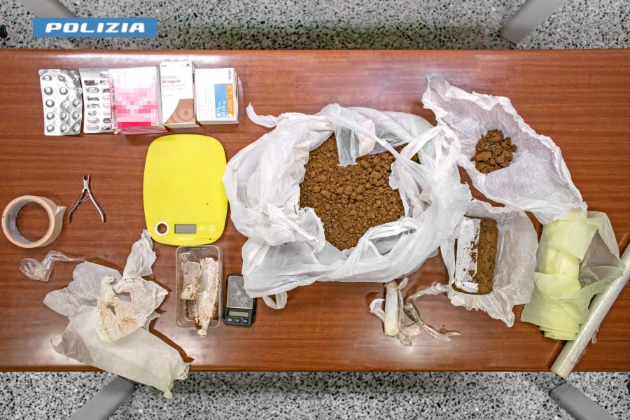Sequestrati dalla Polizia un chilo e mezzo  di hashish e 2 grammi di cocaina. Arrestato un 22enne materano