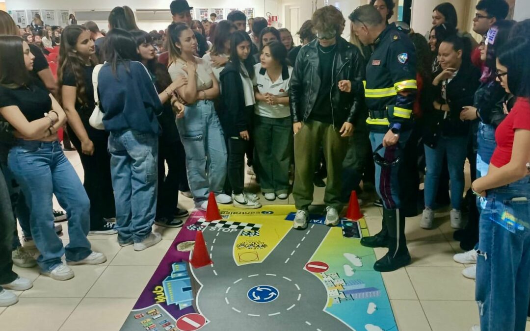 Sicurezza stradale e contrasto all’uso di alcool: la Polizia di Stato parla ai ragazzi del Liceo Stigliani di Matera